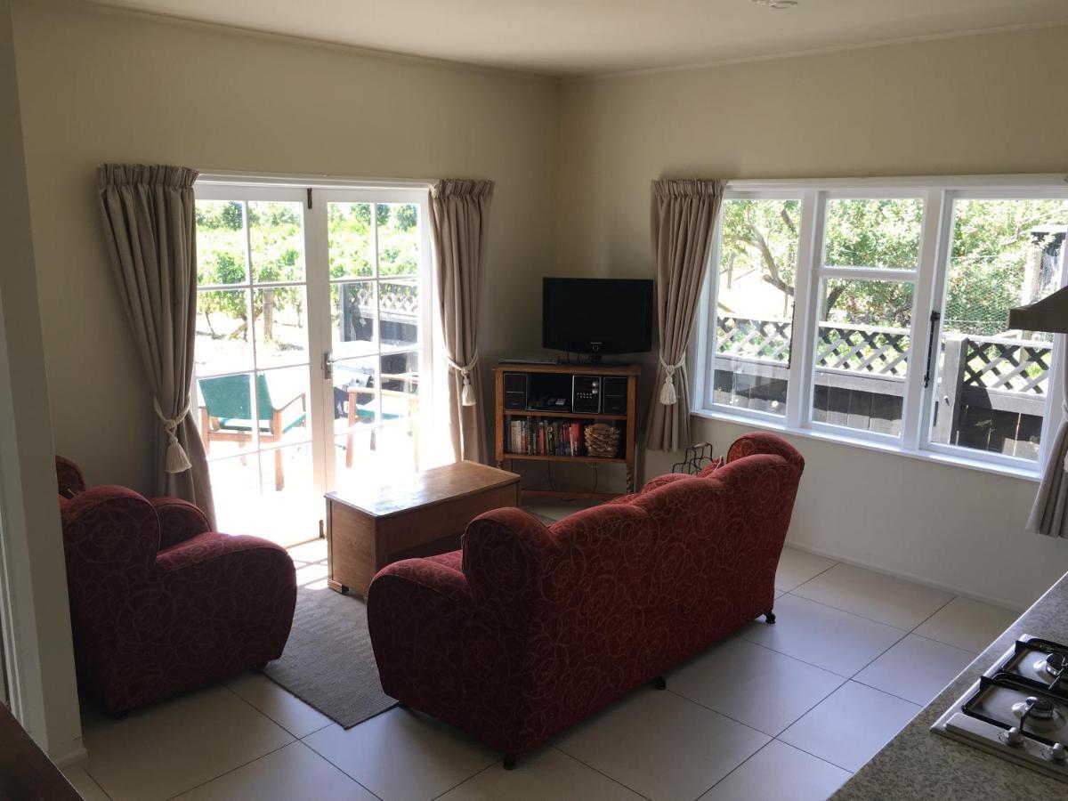 Tuki Vineyard Cottage Havelock North Exterior foto
